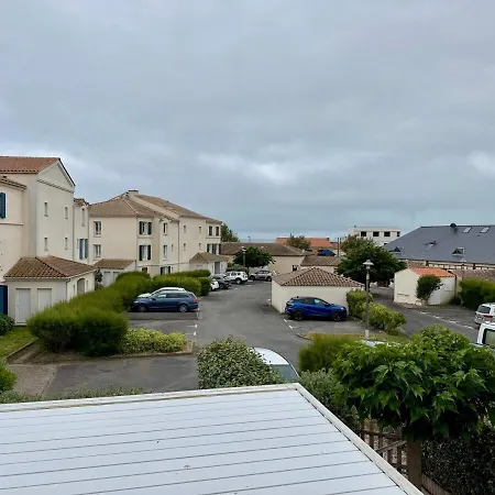 Apartment Entre & Piscine Maison Familiale Pour 6