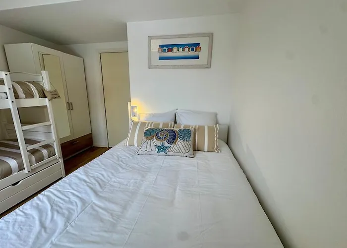 Entre & Piscine Maison Familiale Pour 6 公寓